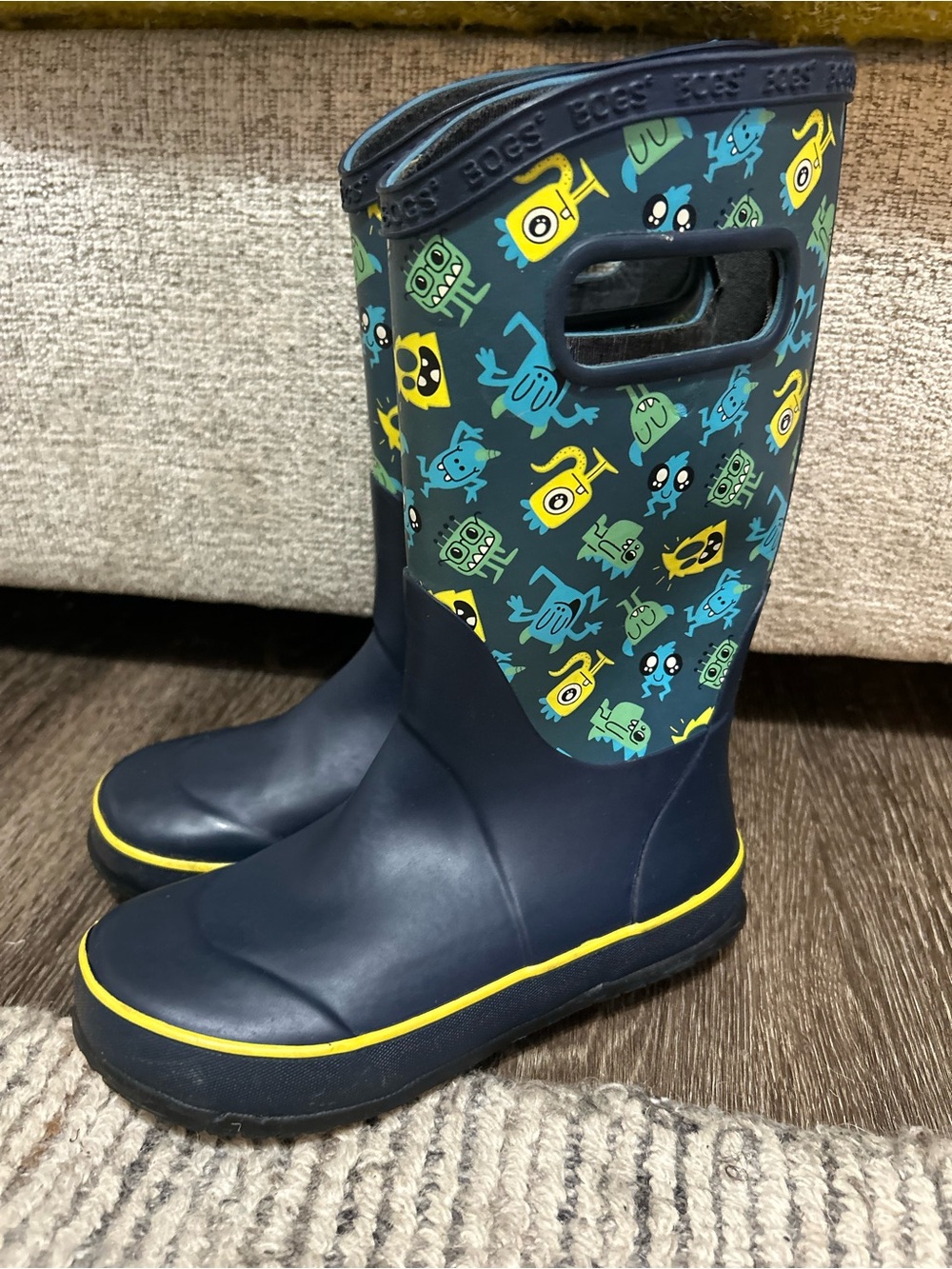 Bogs Kids Navy Monster Rain Boots Size 1 Boys